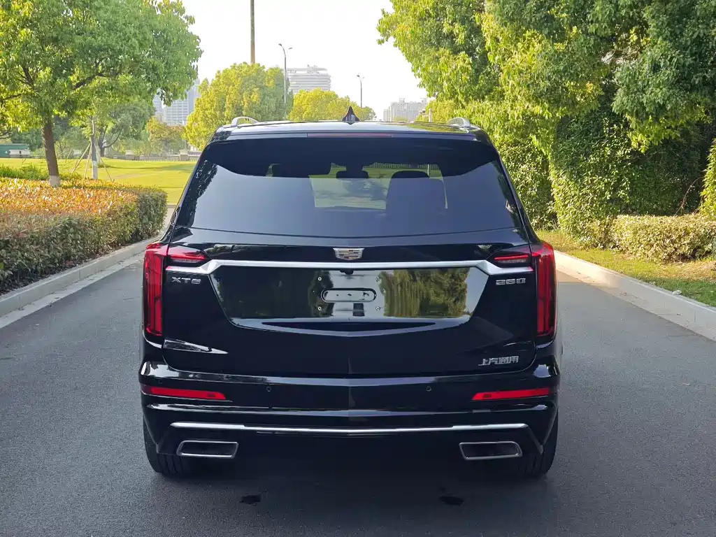 Cadillac XT6 2021 28T Luxury 6-Seater