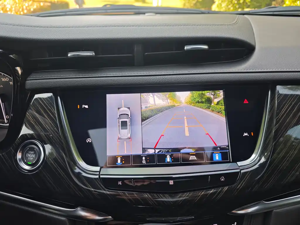 Cadillac XT6 2021 28T Luxury 6-Seater