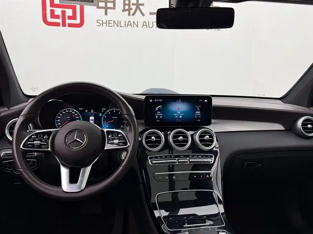 Mercedes-Benz GLC 260 L 4MATIC Dynamic Edition