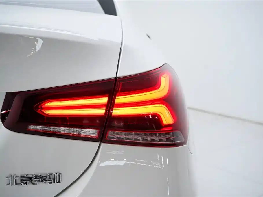 Mercedes-Benz A-Class 2022 Facelift A 200 L Sport Sedan Fashion Edition