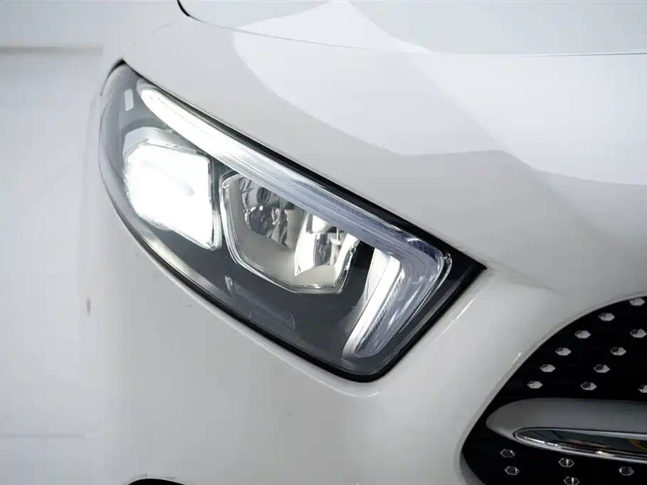 Mercedes-Benz A-Class 2022 Facelift A 200 L Sport Sedan Fashion Edition