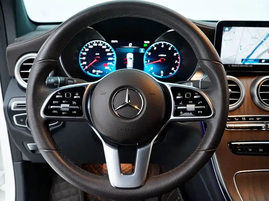Mercedes-Benz GLC 2022 Facelift GLC 260 L 4MATIC Luxury Edition