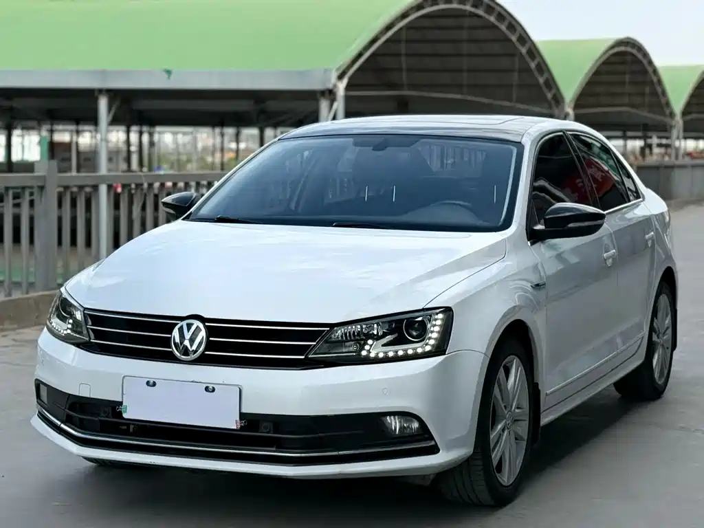 Sagitar 2018 280TSI DSG Luxury