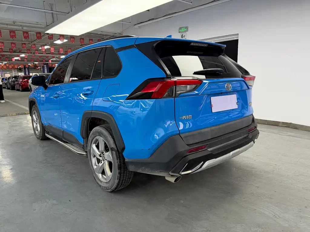 Toyota RAV4 2020 2.0L CVT 2WD Fashion Edition