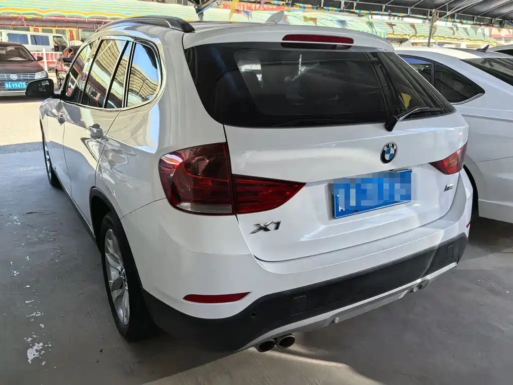 BMW X1 2015 sDrive18i Fashion Edition