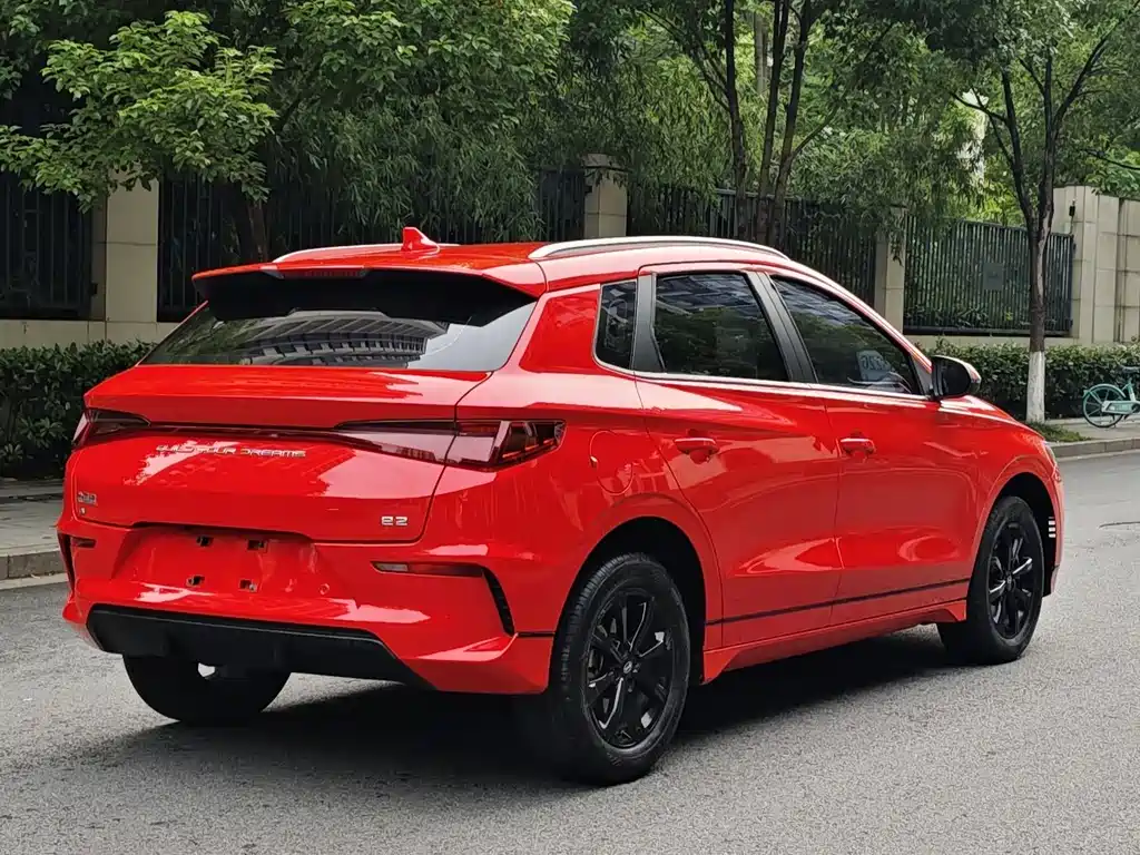 BYD e2 2020 Upgraded Long Range Luxury Edition