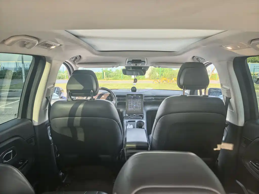 NIO ES8 2018 425km Base Edition 7-Seater