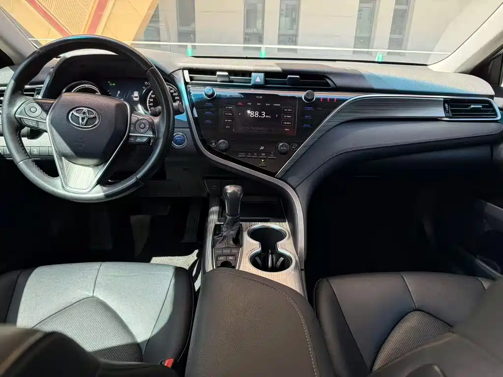 Camry 2019 Hybrid 2.5HG Luxury Edition China V
