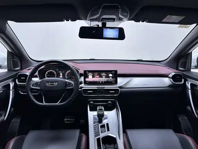 Geely Binyue 2020 PRO 260T DCT Knight