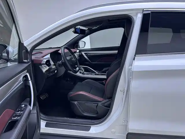 Geely Binyue 2020 PRO 260T DCT Knight
