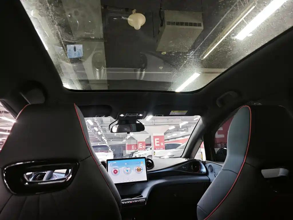 BYD Dolphin 2023 401km Knight Edition