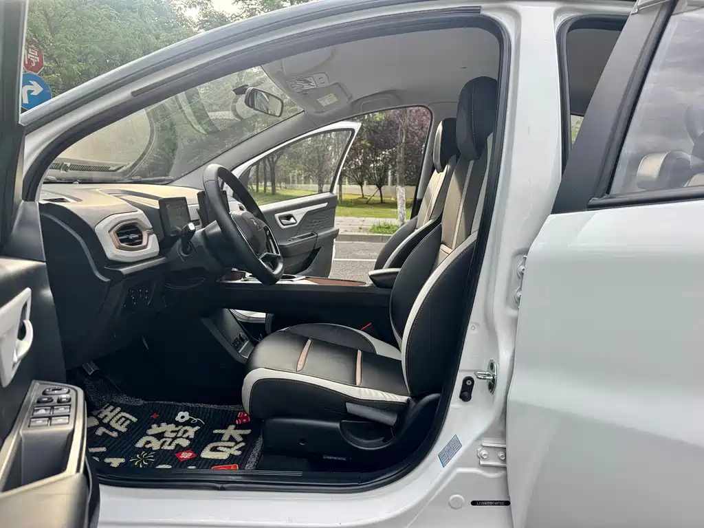 Chery QQ Ice Cream 2022 Clover Edition