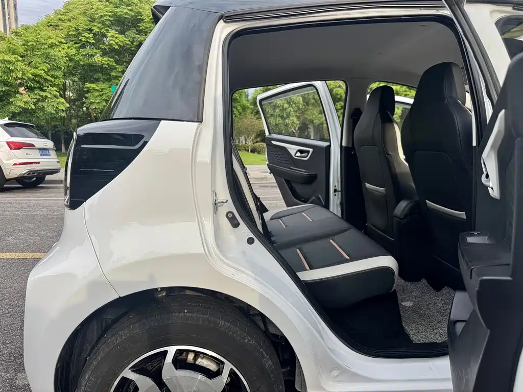 Chery QQ Ice Cream 2022 Clover Edition