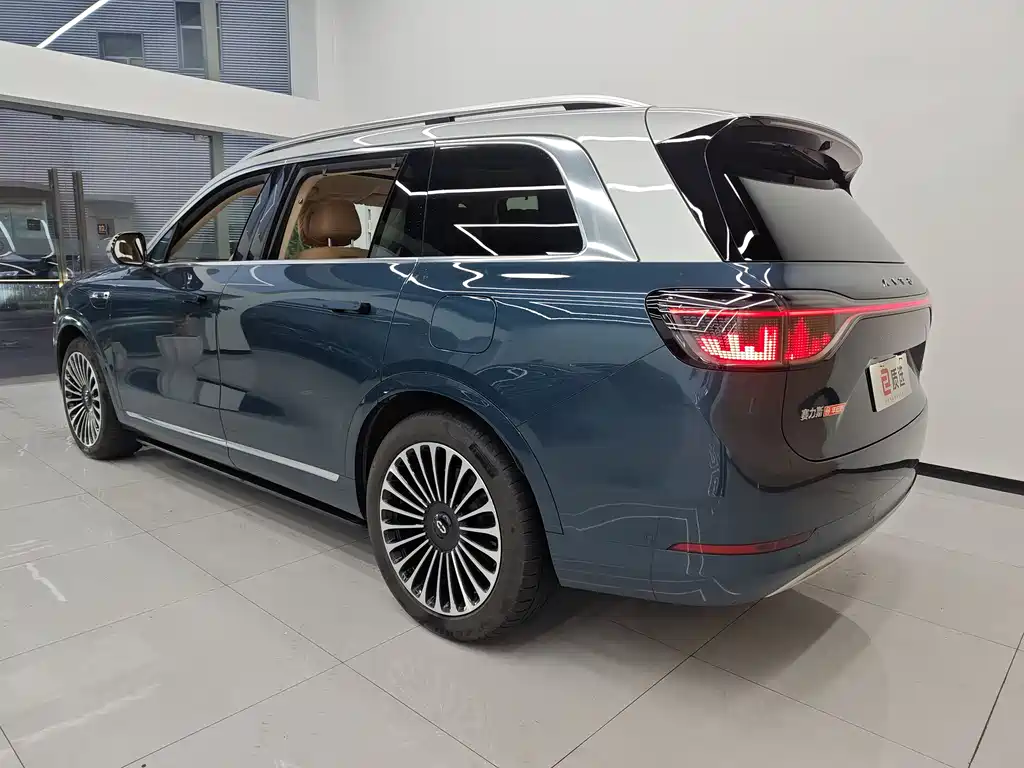 AITO M9 2024 Extended Range Ultra 52kWh 5-seat