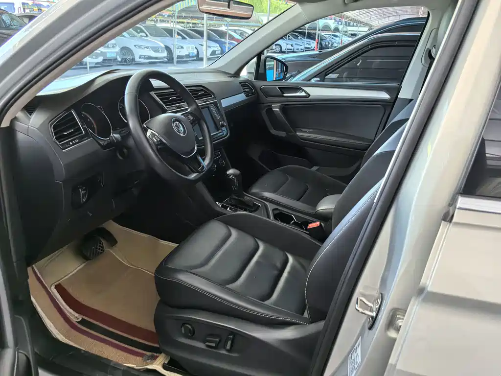 Tiguan L 2017 330TSI Automatic FWD Luxury Edition