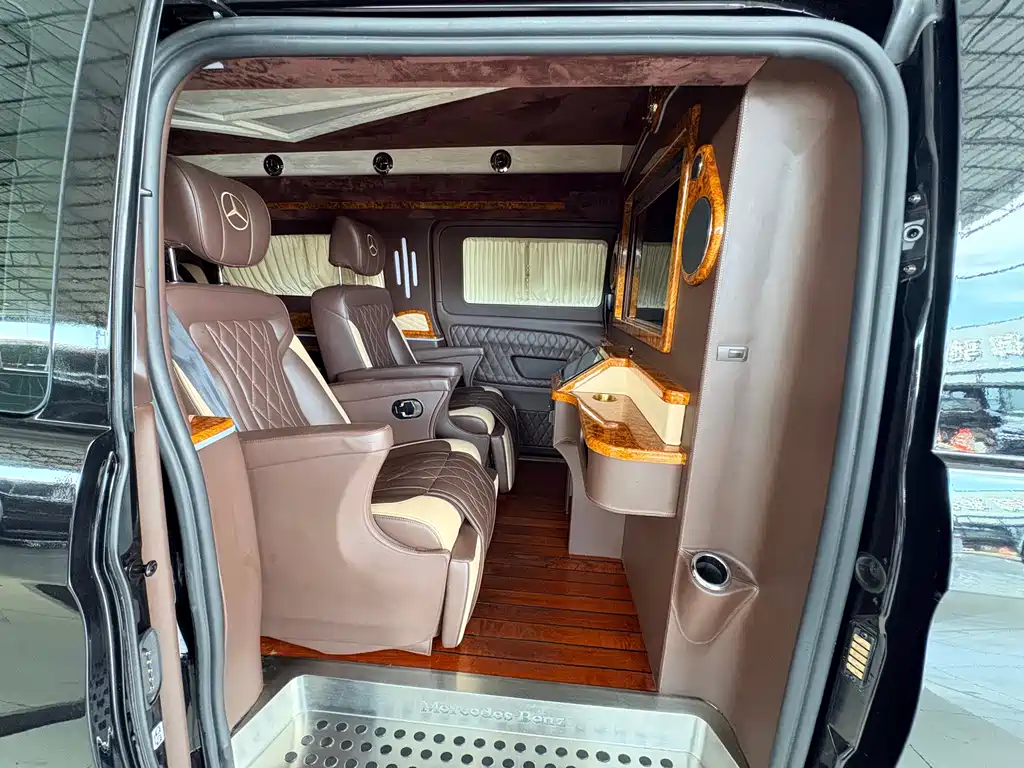 Vito 2018 2.0L Luxury High Roof Custom Edition