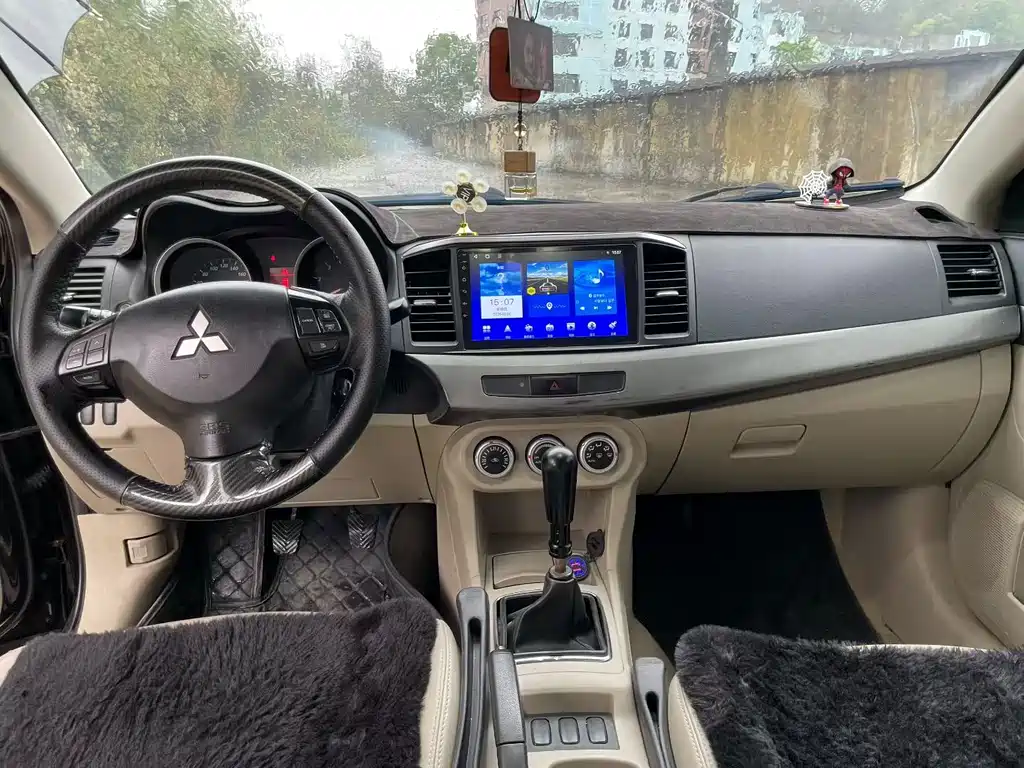 Mitsubishi Lancer EX 2010 Fashion Edition 1.8L MT Comfort