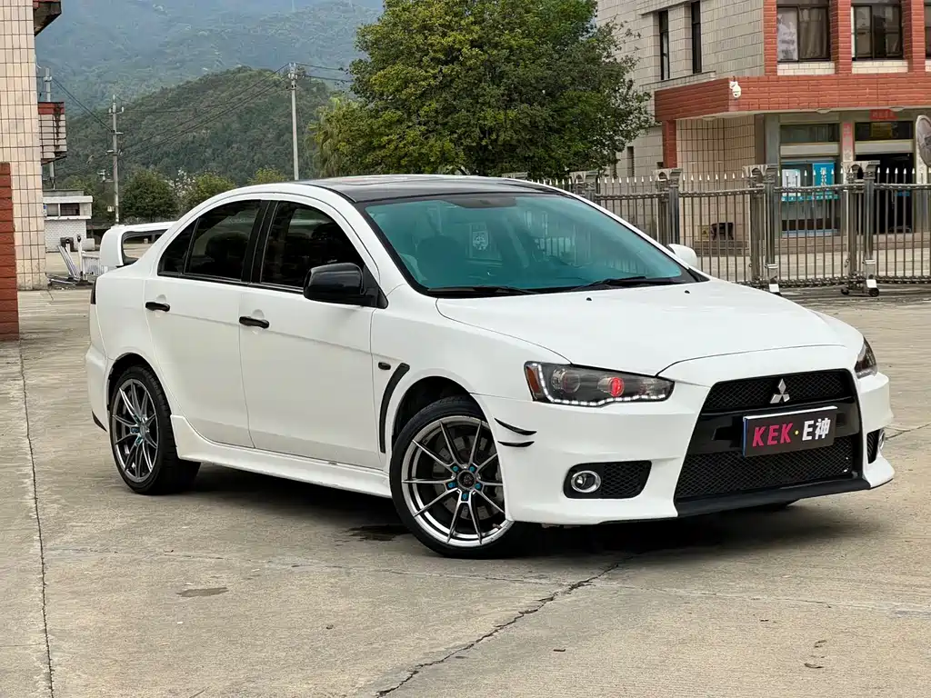Mitsubishi Lancer EX 2012 New Year Edition 1.8L Manual Comfort