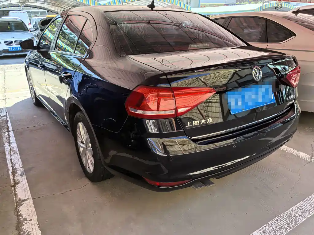 Lavida 2015 230TSI DSG Comfort
