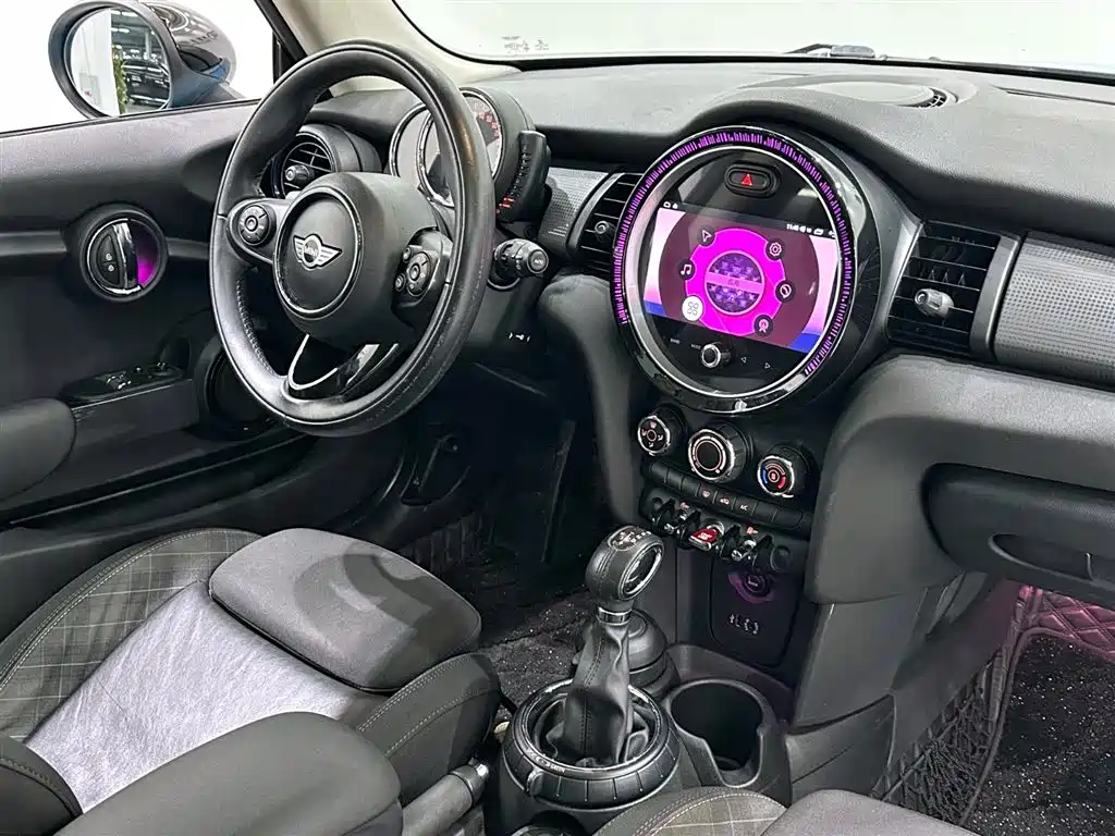 MINI Cooper 2016 1.5T