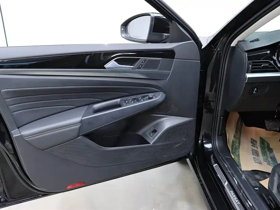Volkswagen Passat 2025 380TSI Longteng Edition