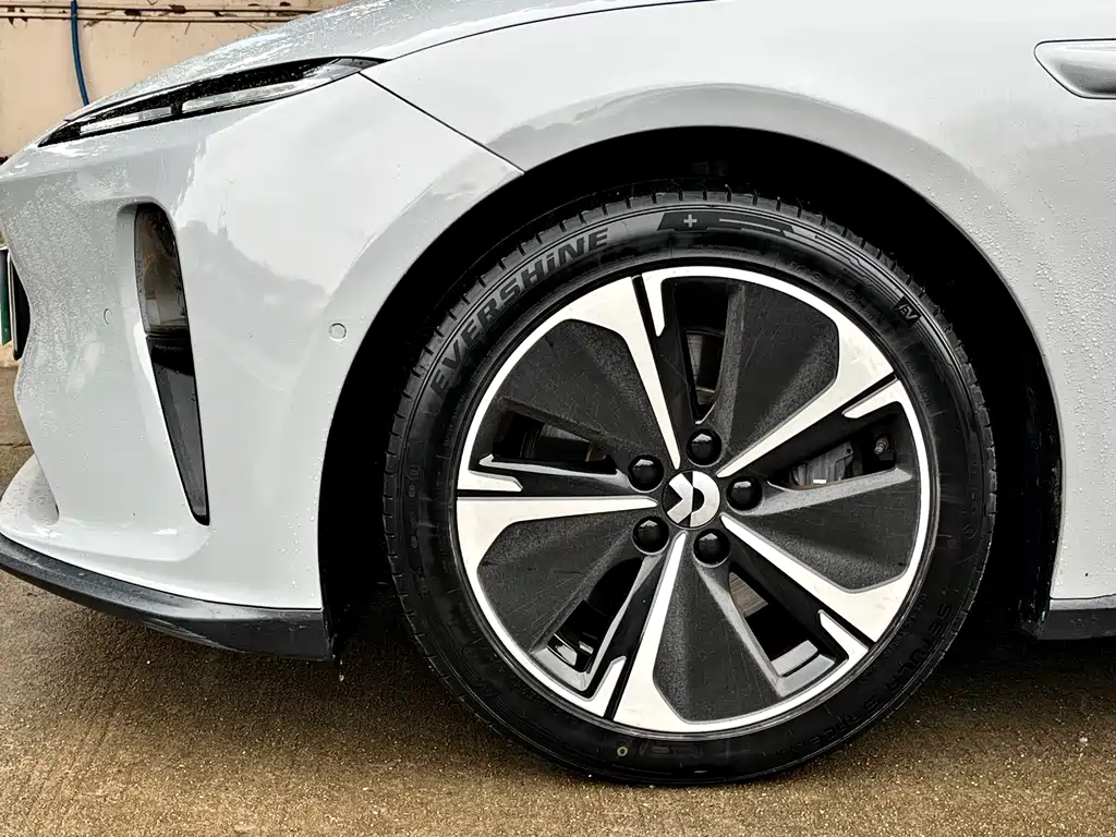 NIO ET5T 2024 75kWh Touring
