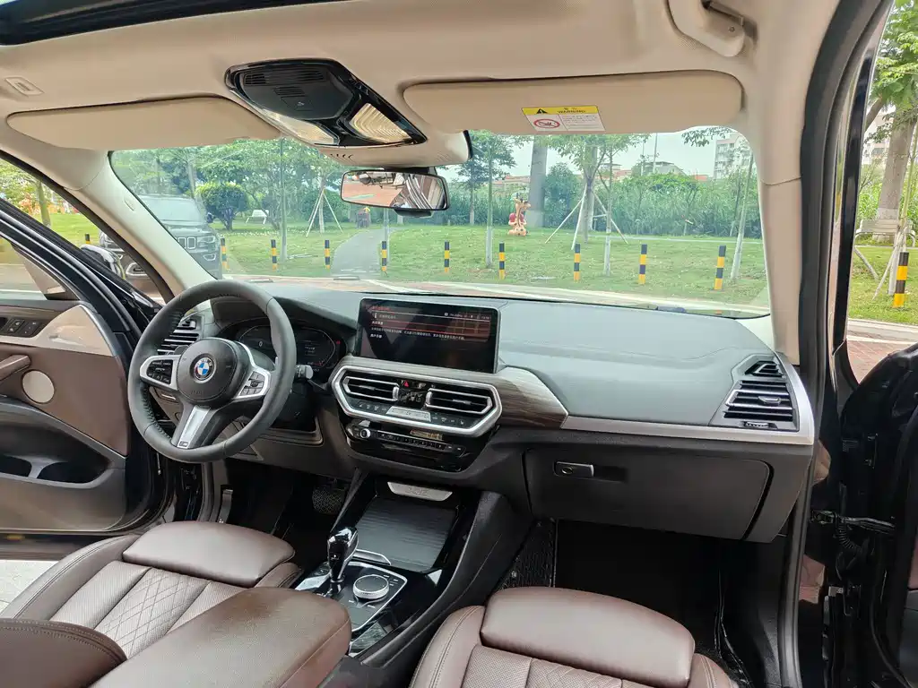 BMW X3 2022 LCI II xDrive30i Leading Edition M Sport Night Package