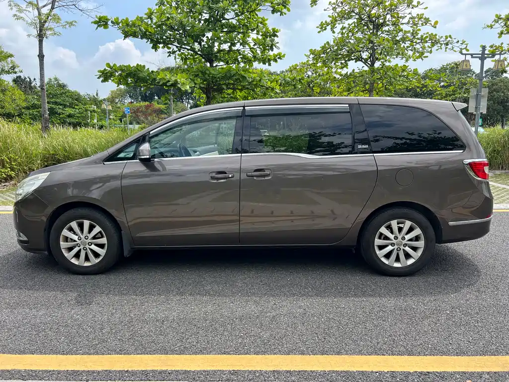 Buick GL8 2013 2.4L LT Luxury Business Executive Edition