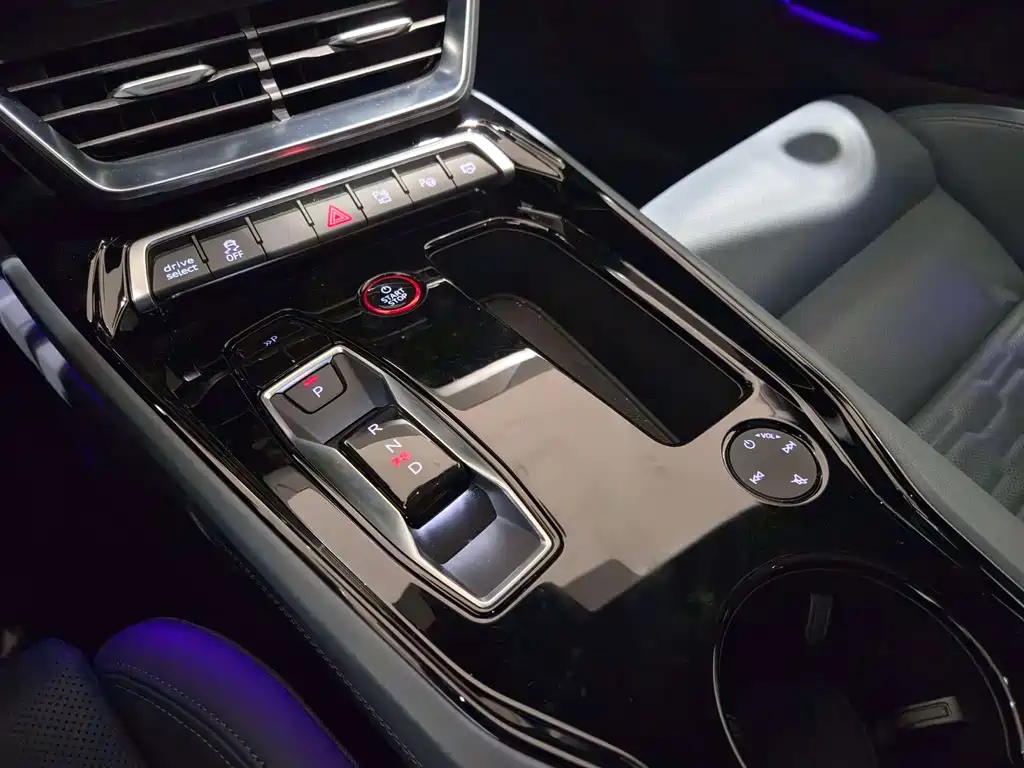 Audi e-tron GT 2023 Base