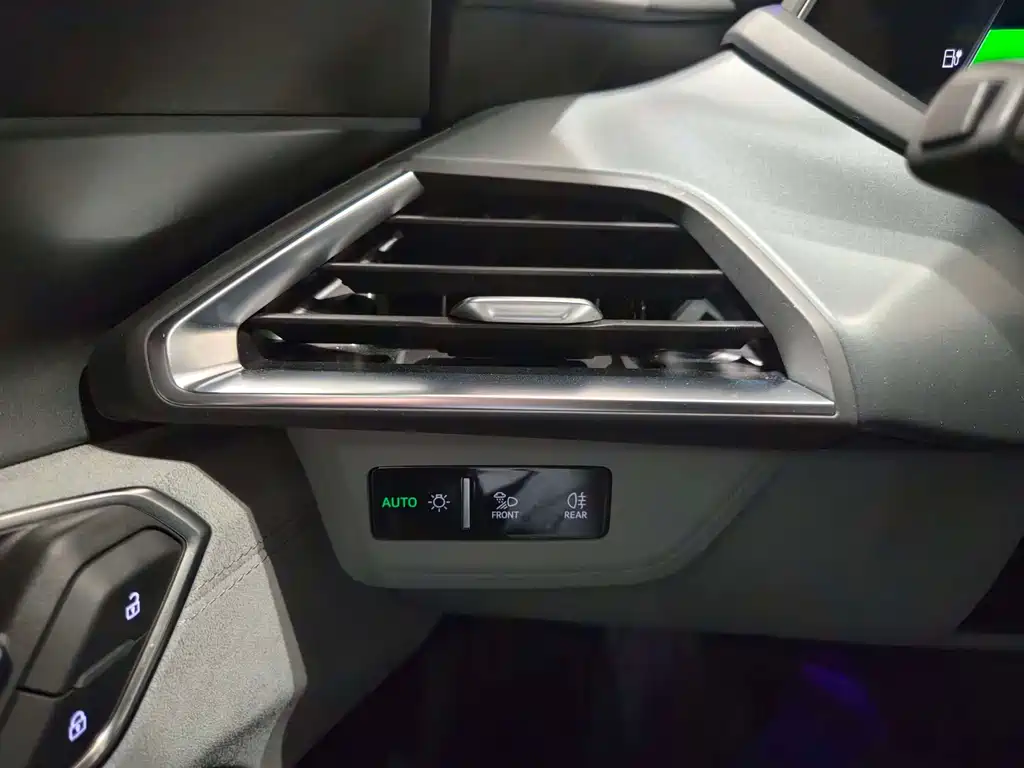 Audi e-tron GT 2023 Base