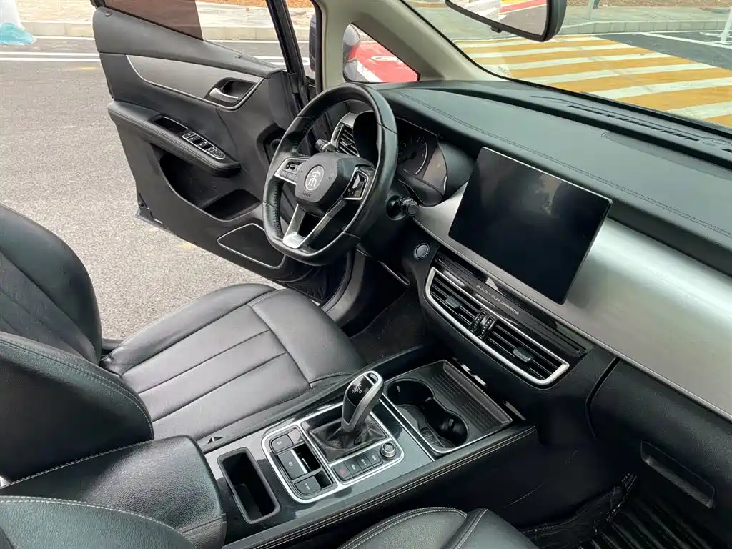 BYD Song MAX 2021 Upgraded Edition 1.5T Automatic Luxury 7-Seater