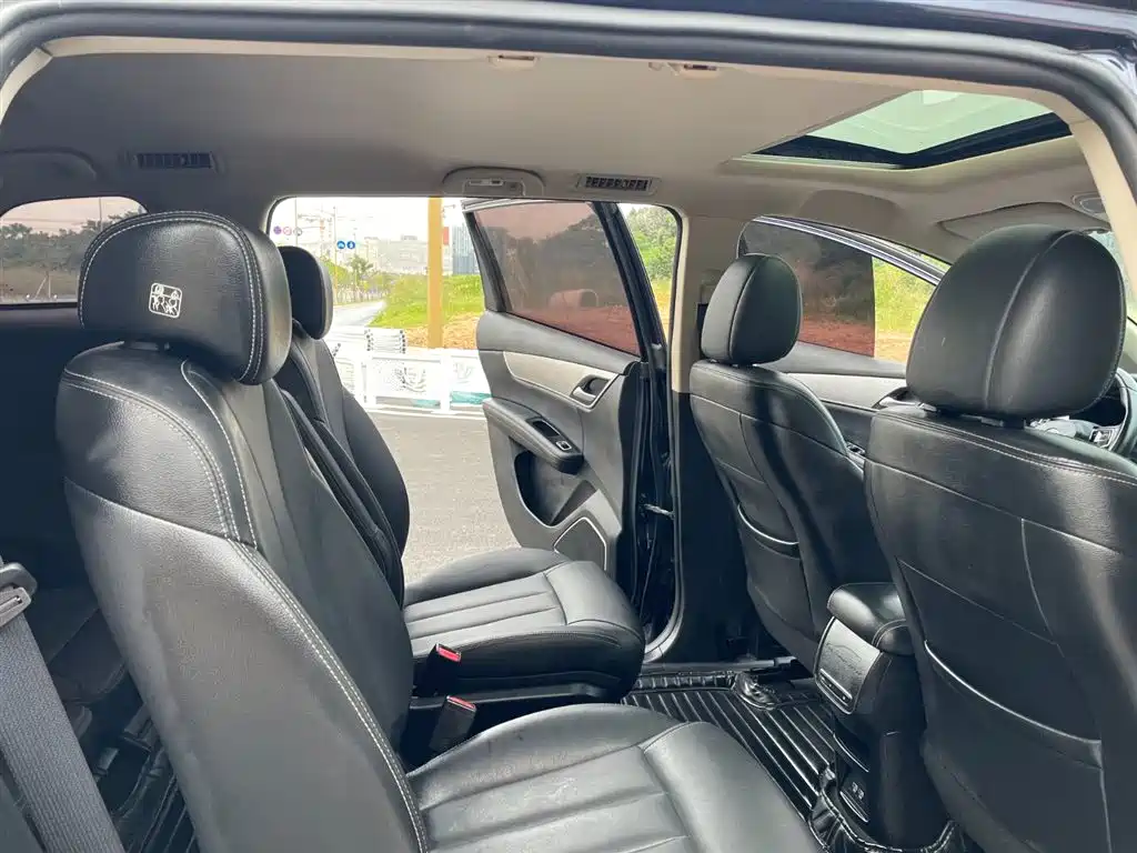BYD Song MAX 2021 Upgraded Edition 1.5T Automatic Luxury 7-Seater