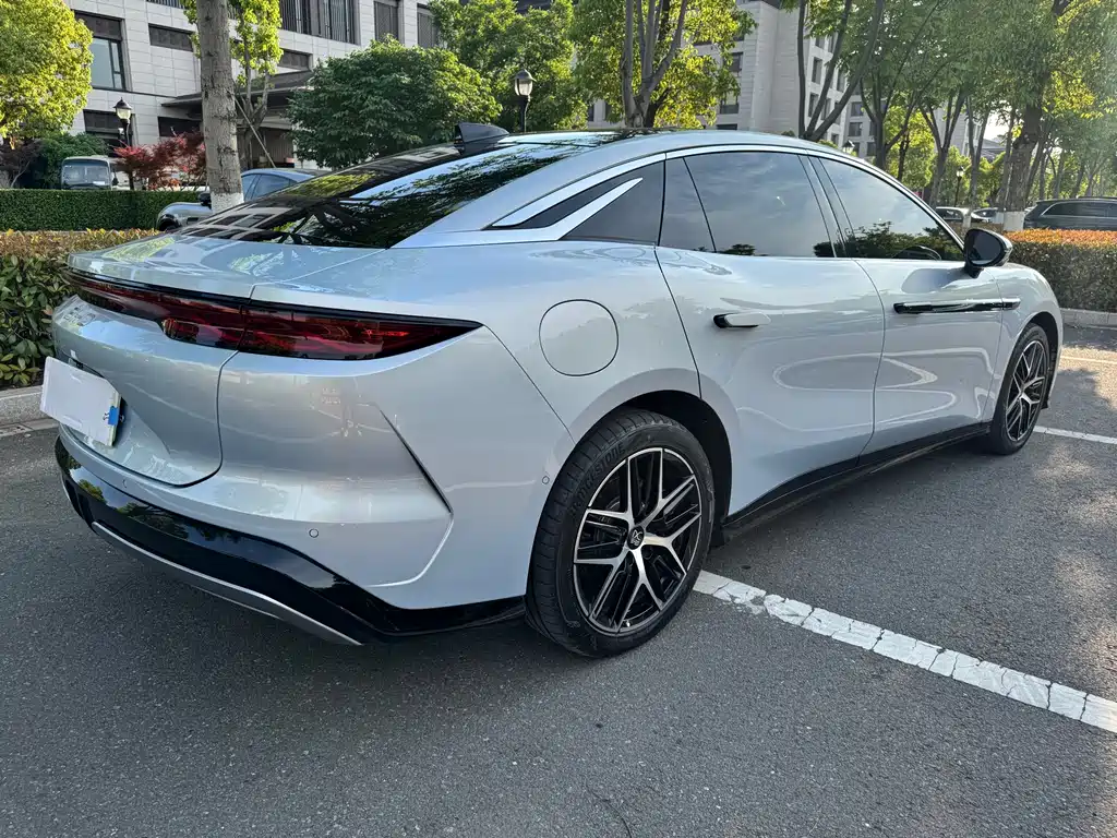 BYD Han L 2025 EV AWD LiDAR Flagship Edition