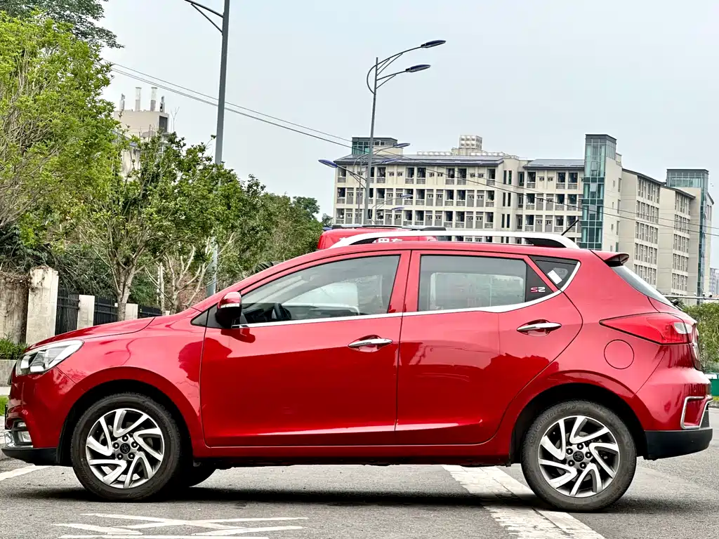 JAC Refine S2 2015 1.5L Manual Luxury