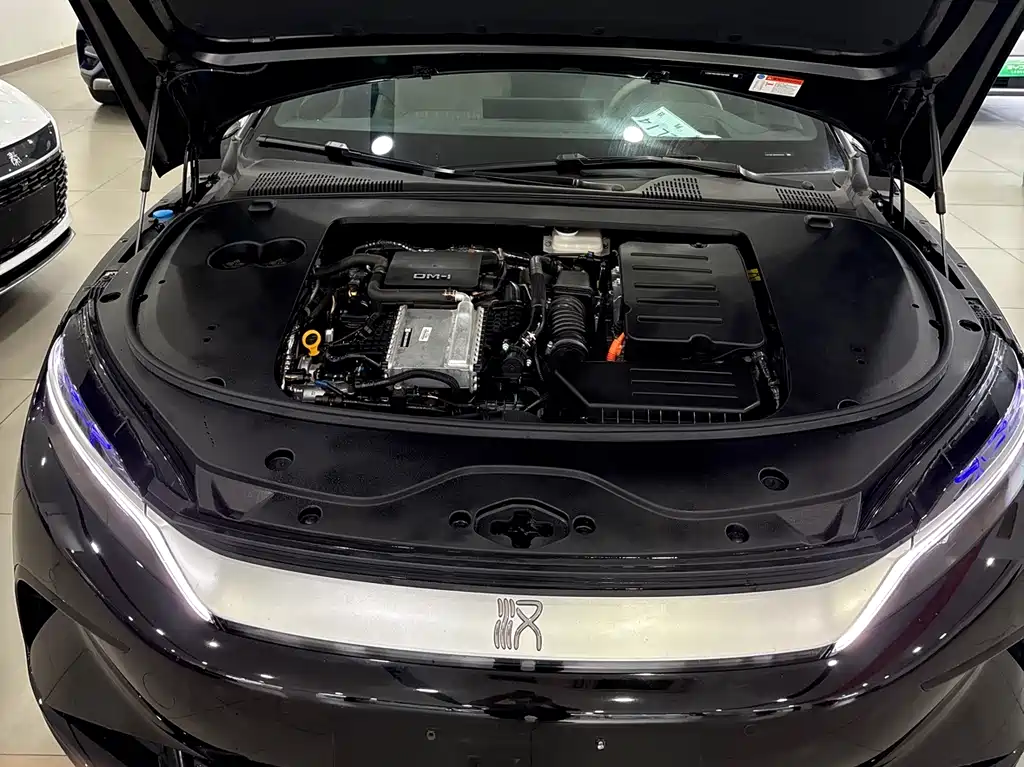 BYD Han 2025 DM-i 125KM LiDAR Intelligent Driving Edition