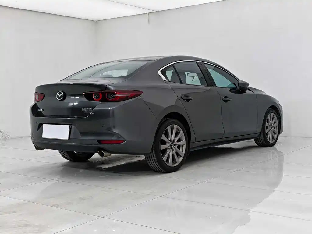 Mazda 3 Axela 2022 2.0L Automatic Zhiyao Edition