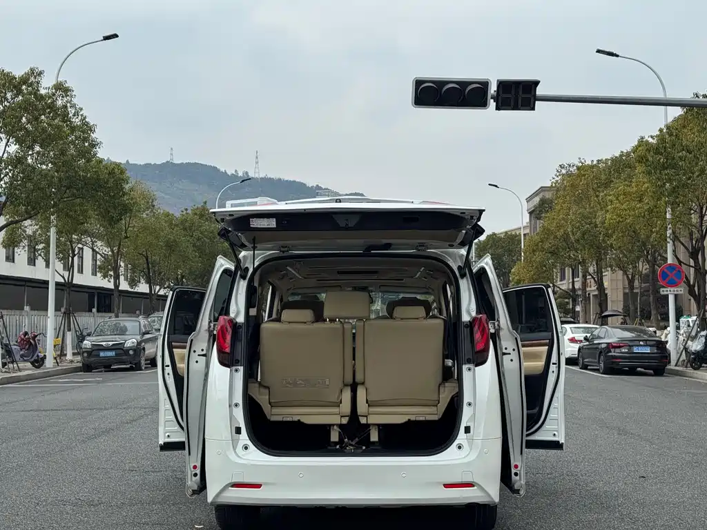 Alphard 2018 3.5L Prestige Edition