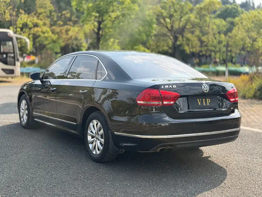 Volkswagen Passat 2013 1.8TSI DSG