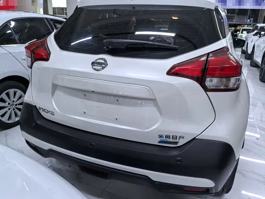 Nissan Kicks 2018 1.5L CVT Connected Luxury Edition