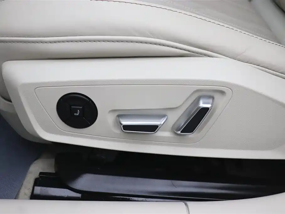 Audi A6L 2022 55 TFSI quattro Flagship Elegant Edition
