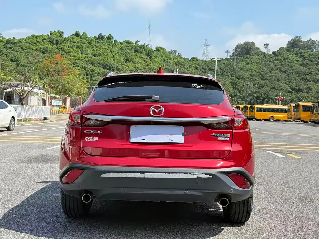 Mazda CX-4 2016 2.0L Automatic FWD Blue Sky Taste Edition