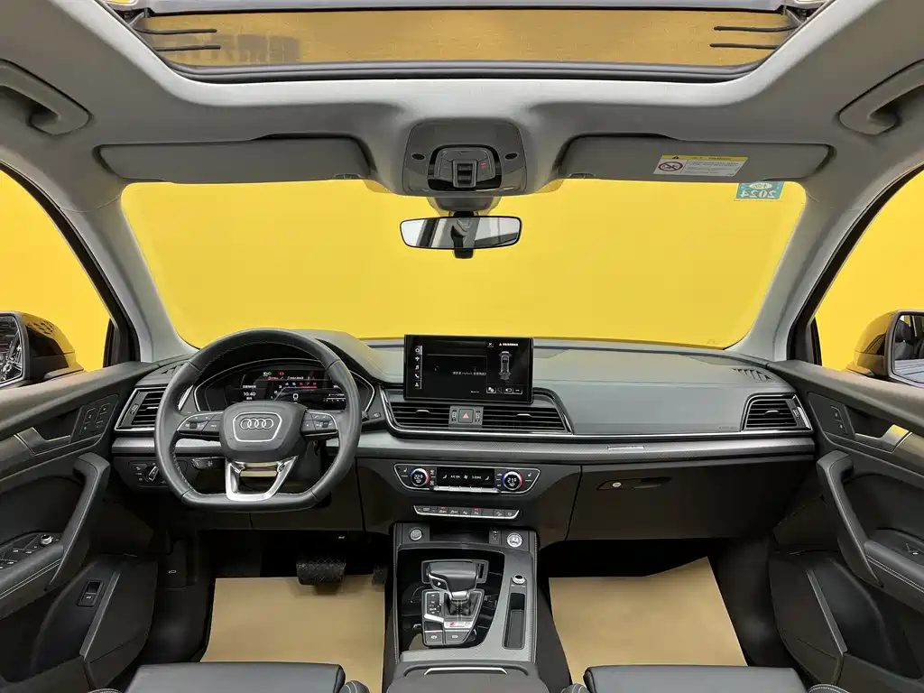 Audi Q5L 2022 40 TFSI Luxury Dynamic Edition