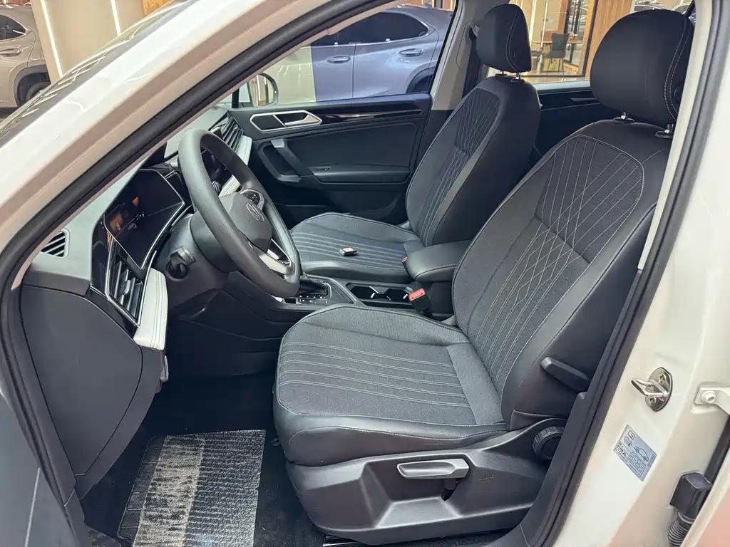 Tiguan L 2022 330TSI Automatic FWD Comfort Edition
