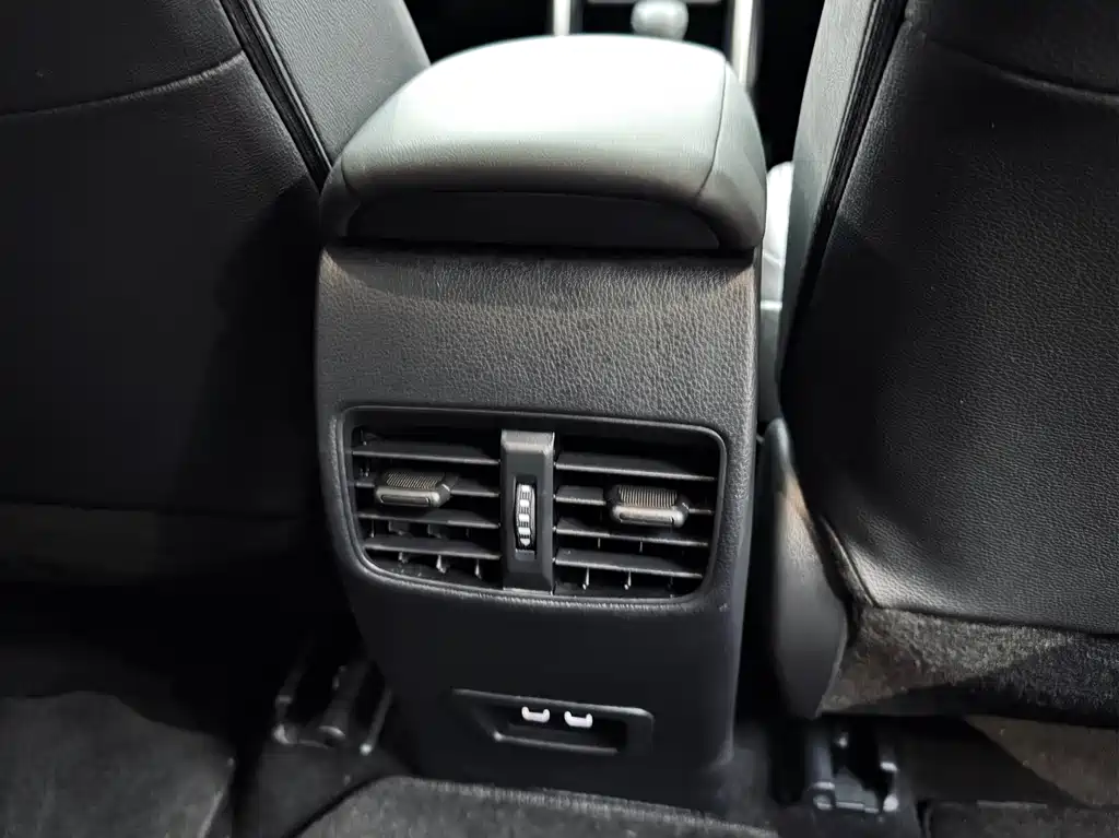 Frontlander 2023 2.0L CVT Luxury Edition
