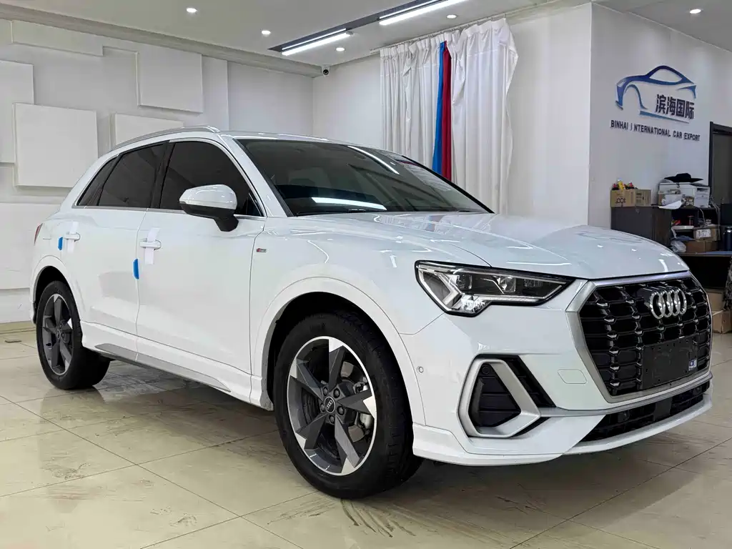 Audi Q3 2022 35 TFSI Fashion Dynamic