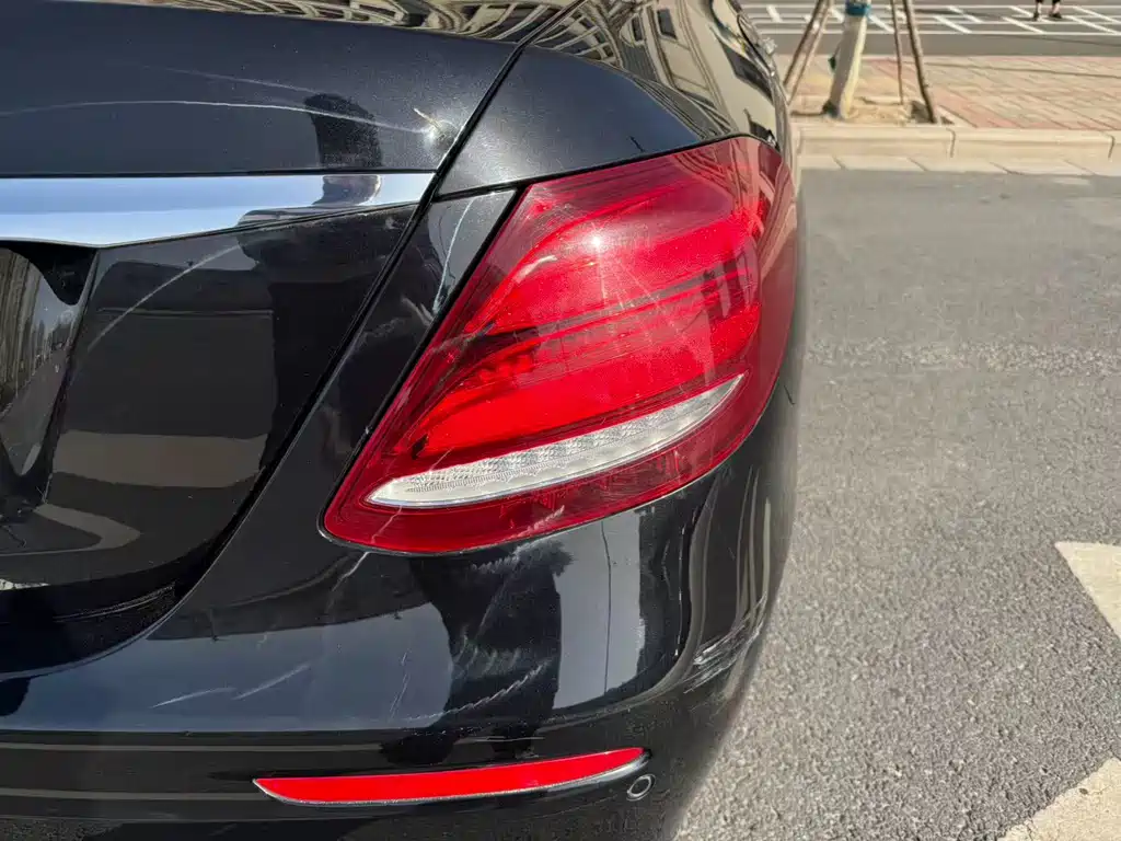 Mercedes-Benz E-Class 2020 E 260 L Sport