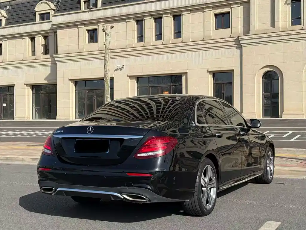 Mercedes-Benz E-Class 2020 E 260 L Sport