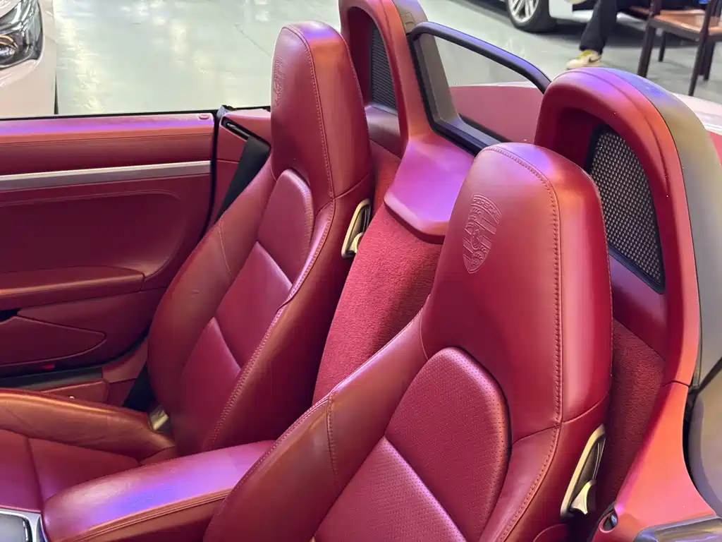 Porsche 718 Boxster 2.0T