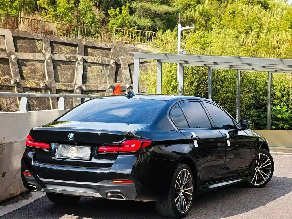 BMW 5 Series 2023 530Li M Sport