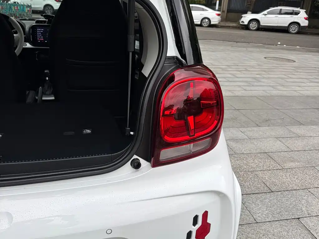 Roewe Clever 2022 311km Yuanqi Bobo Edition